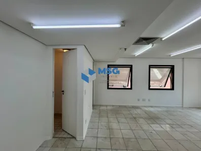 Sala Comercial à venda, 30m² no Indianópolis, São Paulo