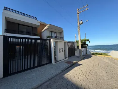Casa com 3 Quartos à venda, 238m² no Itajubá II, Barra Velha