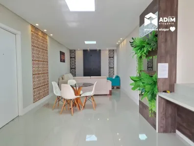 Apartamento com 3 Quartos para alugar, 133m² no Meia Praia, Itapema