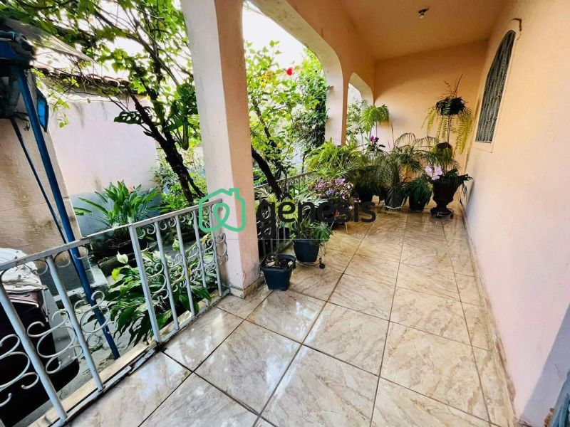 Casa com 3 quartos — Caiçaras, Belo Horizonte