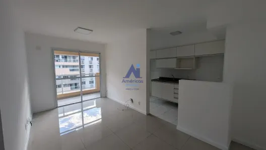 Apartamento com 2 Quartos para alugar, 65m² no Recreio dos Bandeirantes, Rio de Janeiro