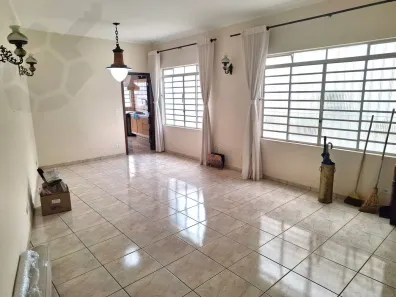 Casa com 3 Quartos à venda, 195m² no Vila Gumercindo, São Paulo