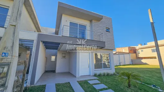 Sobrado com 3 Quartos à venda, 121m² no Campo de Santana, Curitiba