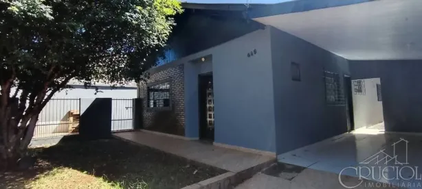 Casa com 3 Quartos para alugar, 119m² no Alpes, Londrina