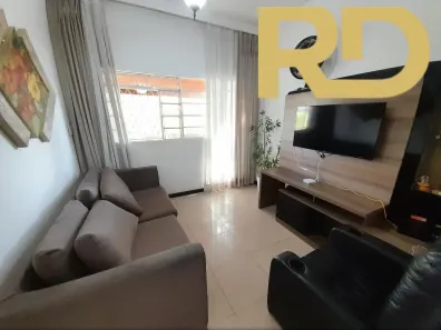 Casa com 3 Quartos à venda, 157m² no Pompéia, Belo Horizonte