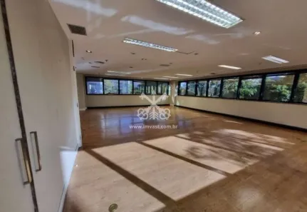 Sala Comercial para alugar, 339m² no Vila Olímpia, São Paulo