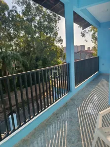 Sobrado com 3 Quartos à venda, 270m² no Recanto Parrilo, Jundiaí