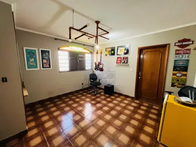 Sobrado com 3 Quartos à venda, 252m² no Campos Elíseos, Ribeirão Preto