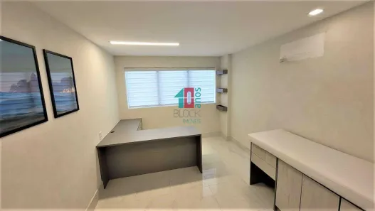 Sala Comercial à venda, 33m² no Recreio dos Bandeirantes, Rio de Janeiro