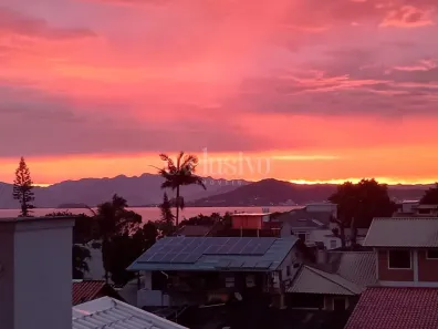Apartamento com 4 Quartos à venda, 111m² no Itaguaçu, Florianópolis