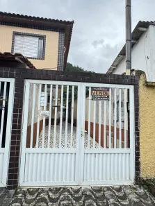 Sobrado com 2 Quartos à venda, 57m² no Vila São Jorge, São Vicente