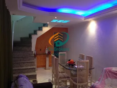Sobrado com 3 Quartos à venda, 182m² no Jardim Santa Clara, Guarulhos