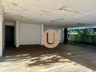 Casa com 4 Quartos para alugar, 383m² no Jardim dos Estados, São Paulo