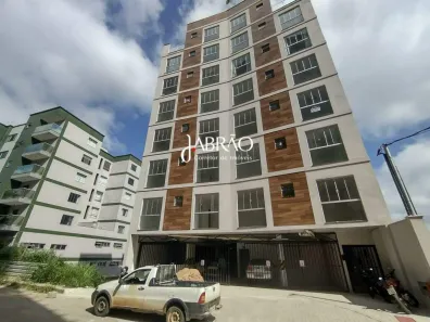 Apartamento com 2 Quartos para alugar, 78m² no Centro, Barbacena