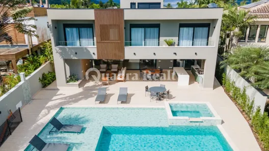 Casa de Condomínio com 8 Quartos para alugar, 727m² no Tabatinga, Caraguatatuba