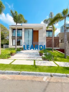 Casa de Condomínio com 4 Quartos à venda, 750m² no Alphaville Residencial Um, Barueri