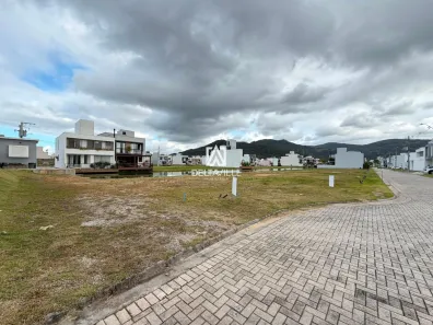 Lote/Terreno à venda, 372m² no Beira Rio, Biguaçu