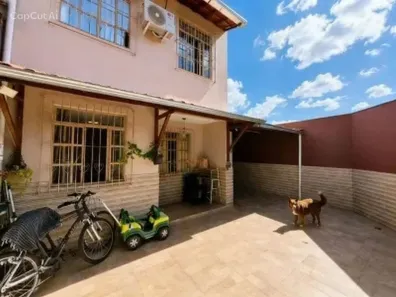 Casa com 4 Quartos à venda, 110m² no Santa Amélia, Belo Horizonte