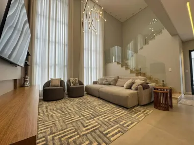 Sobrado com 3 Quartos à venda, 248m² no São Cristóvão, Cascavel