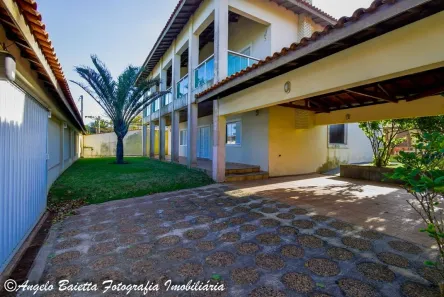 Sobrado com 5 Quartos à venda, 478m² no Centro, Peruíbe