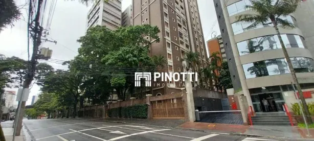 Apartamento com 4 Quartos para alugar, 262m² no Jardim, Santo André