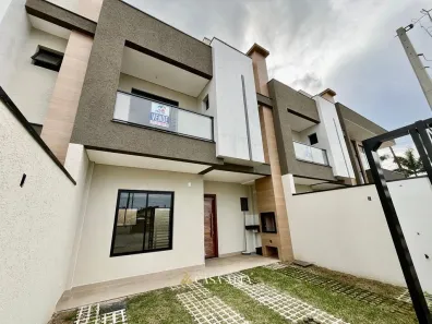 Sobrado com 3 Quartos à venda, 102m² no Cohapar, Guaratuba