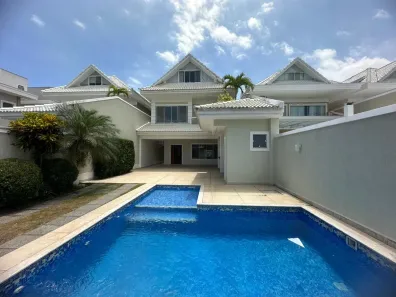Casa de Condomínio com 4 Quartos à venda, 350m² no Barra da Tijuca, Rio de Janeiro