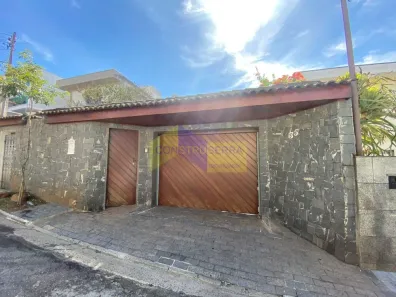 Casa com 3 Quartos à venda, 350m² no Vila Paulicéia, São Paulo