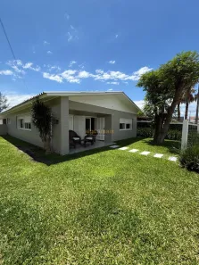 Casa com 3 Quartos à venda, 220m² no XANGRI-LÁ, Xangri-lá