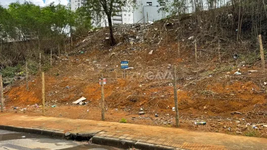 Lote/Terreno à venda, 313m² no São Geraldo, Cariacica