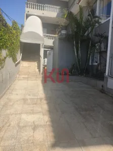 Casa com 3 Quartos para alugar, 190m² no Jardim Guedala, São Paulo