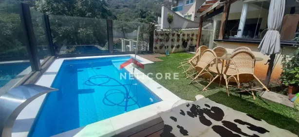 Casa de Condomínio com 3 Quartos à venda, 268m² no Barreiro, Mairiporã