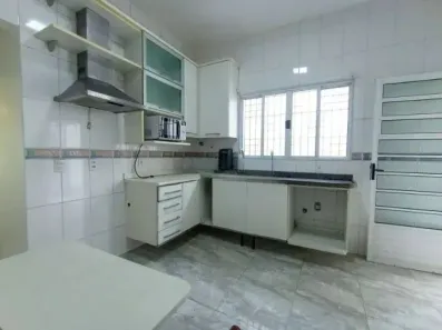 Sobrado com 3 Quartos para alugar, 133m² no Mooca, São Paulo