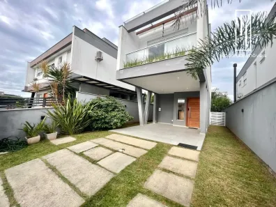 Casa de Condomínio com 3 Quartos à venda, 147m² no Campeche, Florianópolis