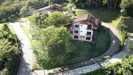 Casa de Condomínio com 5 Quartos à venda, 350m² no , Guaramiranga