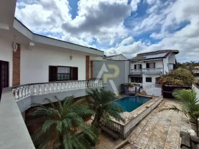 Sobrado com 4 Quartos à venda, 478m² no Mogi Moderno, Mogi das Cruzes