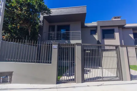 Sobrado com 3 Quartos à venda, 115m² no Pátria Nova, Novo Hamburgo