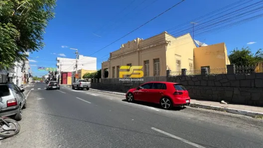 Ponto Comercial à venda, 2m² no Centro, Patos