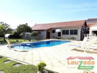 Casa com 2 Quartos à venda, 162m² no Estância Balneária Maria Helena Novaes, Peruíbe