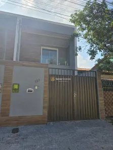 Casa com 2 Quartos à venda, 78m² no Caonze, Nova Iguaçu