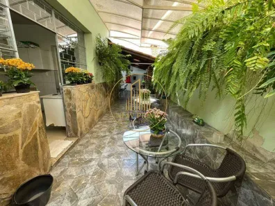 Casa com 4 Quartos à venda, 200m² no Prado, Belo Horizonte