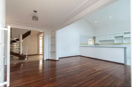 Sobrado com 3 Quartos à venda, 250m² no Granja Olga II, Sorocaba