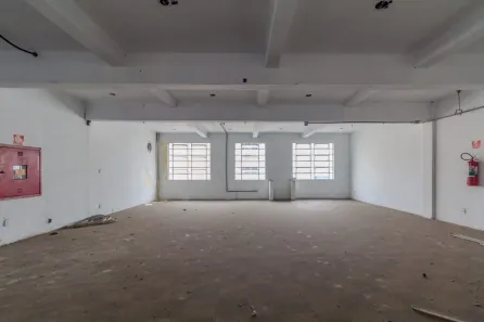 Ponto Comercial para alugar, 500m² no Liberdade, São Paulo
