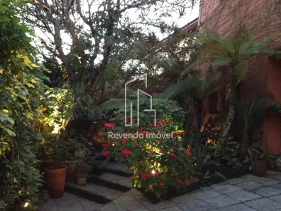 Casa com 4 Quartos à venda, 411m² no Jardim Guedala, São Paulo