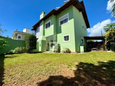 Casa de Condomínio com 3 Quartos à venda, 226m² no Campeche, Florianópolis
