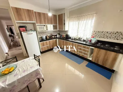 Sobrado com 4 Quartos à venda, 250m² no Parque Flamengo, Guarulhos
