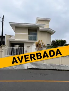 Casa com 3 Quartos à venda, 242m² no João Costa, Joinville