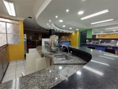 Sobrado com 2 Quartos para alugar, 500m² no Santo Amaro, São Paulo