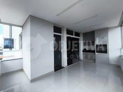 Apartamento com 3 Quartos para alugar, 128m² no Granada, Uberlândia