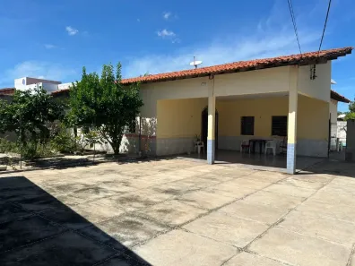 Casa com 3 Quartos à venda, 309m² no Santa Isabel, Teresina